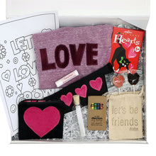 Load image into Gallery viewer, Kids Love Friendship Box Ages 4-6
